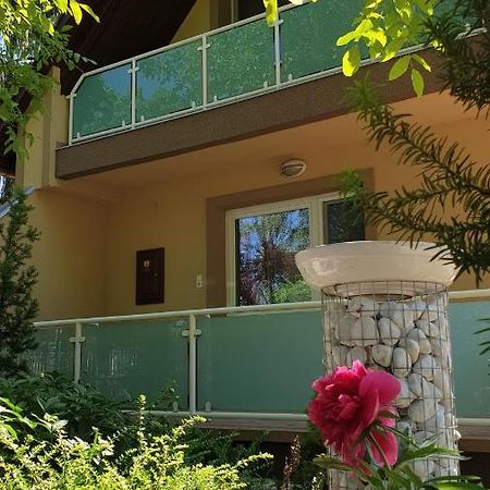 Keller Apartmanok Hajdúszoboszló Kültér fotó
