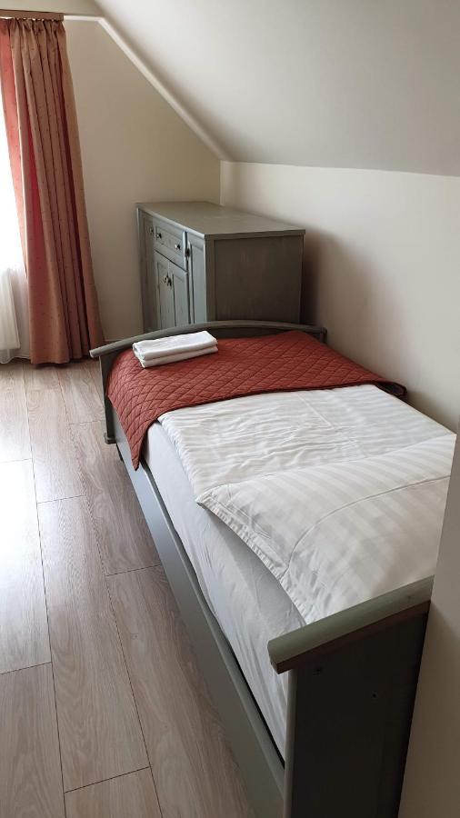 Keller Apartmanok Hajdúszoboszló Kültér fotó