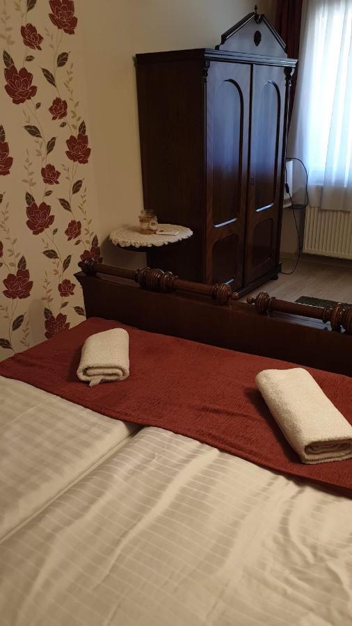 Keller Apartmanok Hajdúszoboszló Kültér fotó